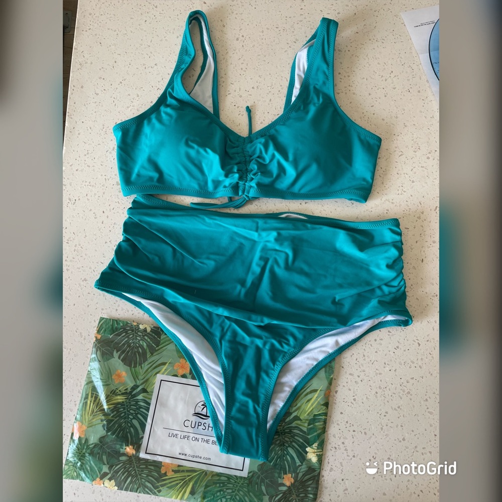NWT CUPSHE TWO PIECE BIKINI HIGH WAIST SWIMSUIT